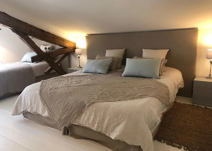 Val Du Lys Sainte-Maure-de-Peyriac