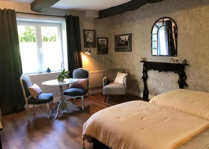 Val Du Lys * Sainte-Maure-de-Peyriac